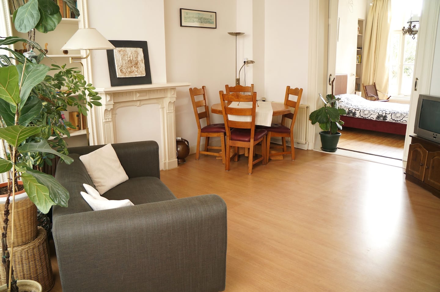 The Appartment